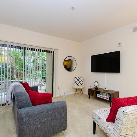 Located Perfectly 2 Bedroom Downtown Los Angeles Exterior photo