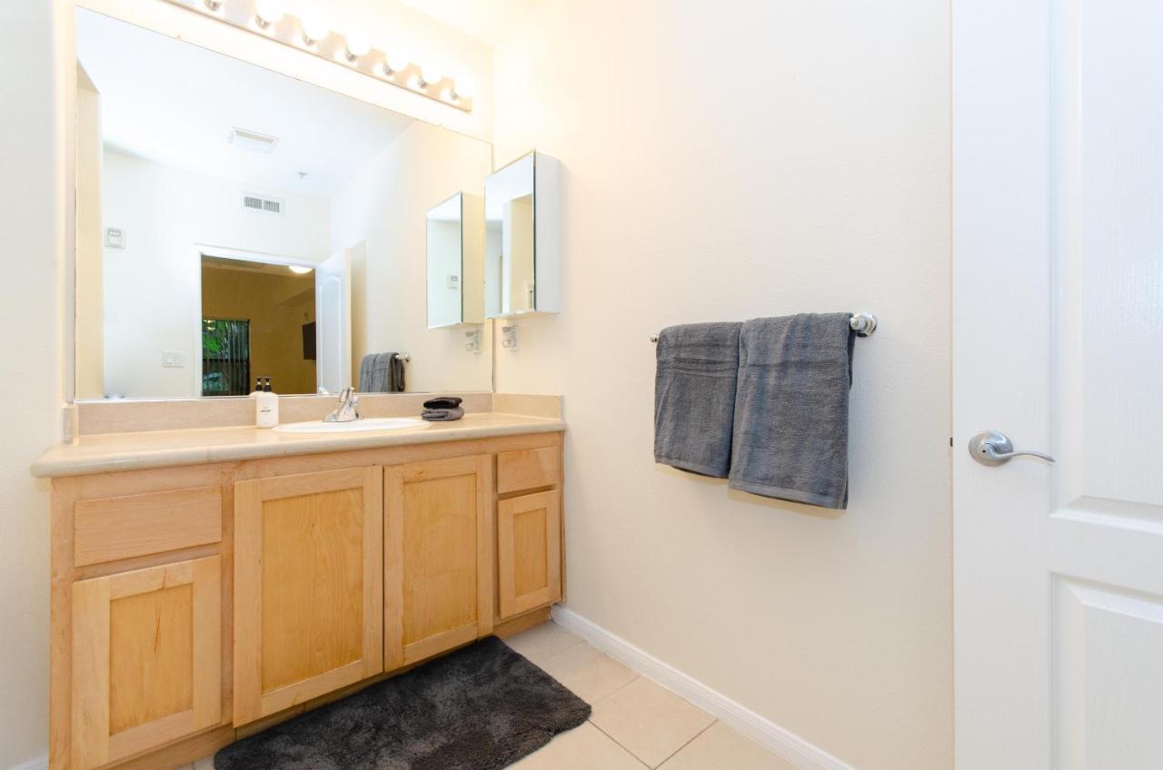 Located Perfectly 2 Bedroom Downtown Los Angeles Exterior photo