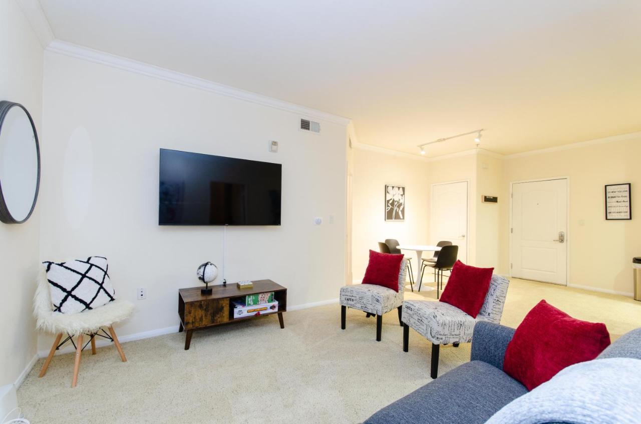Located Perfectly 2 Bedroom Downtown Los Angeles Exterior photo